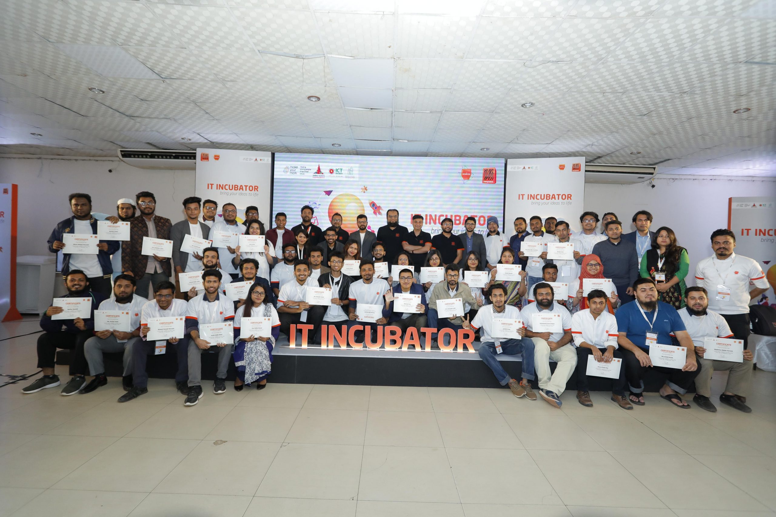 LightCastle Partners at Banglalink Incubator 3.0 Boot Camp