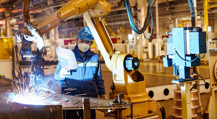 Disruptions in Chinese Industrial Production: A Boon or Bane for Developing Countries?