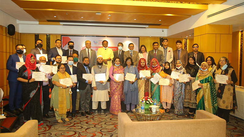 LightCastle Successfully Conclude the ‘Export Launchpad Bangladesh’ Project with a Certificate Award Ceremony