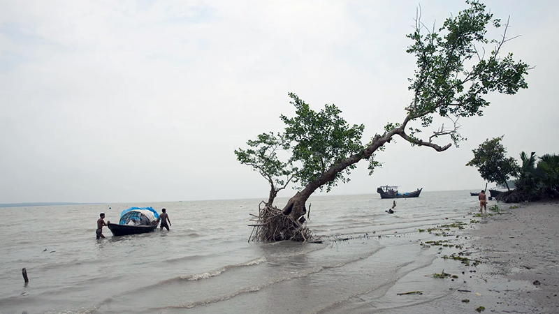 The Impact of Climate Change on Bangladesh (Part I: Land)