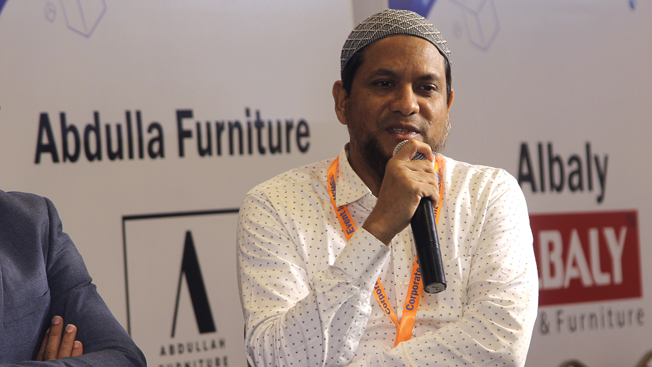 Faruk Hossain Lintu, Proprietor of Purewood Furniture, speaking at the Panel Discussion-Event for MSMEs-bangladesh lightcastle