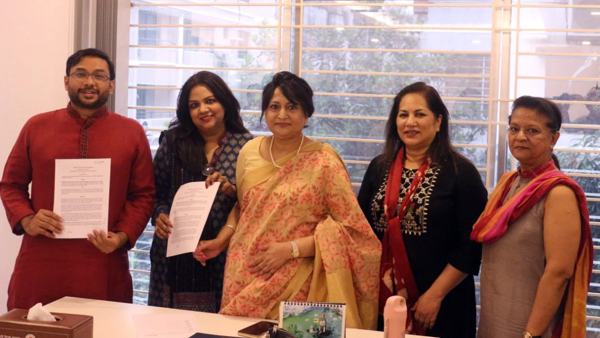 Bangladesh Women Chamber Signs MoU with LightCastle