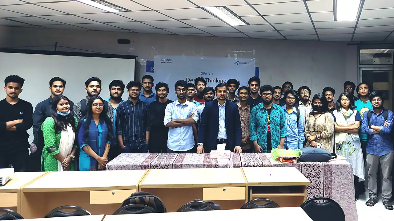 Grameenphone Accelerator 3.0 Conducts Road Show & Info Session